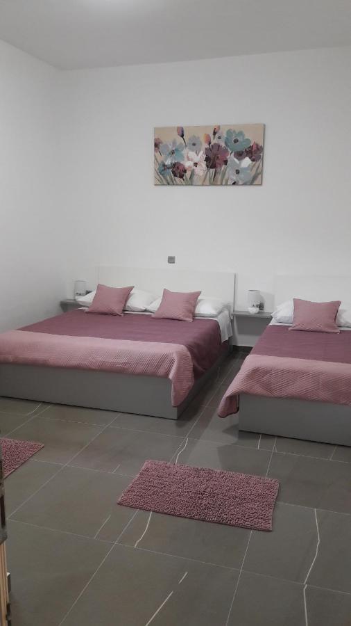 Apartmani Rudi Vir Bagian luar foto