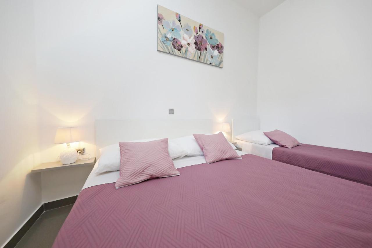 Apartmani Rudi Vir Bagian luar foto