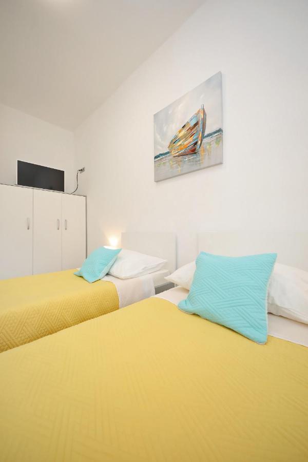 Apartmani Rudi Vir Bagian luar foto