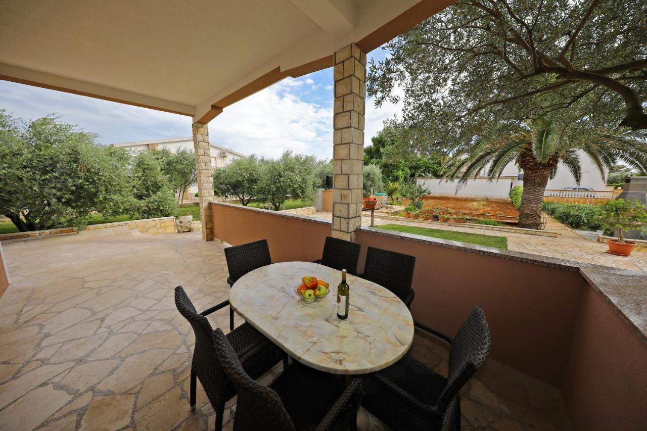 Apartmani Rudi Vir Bagian luar foto