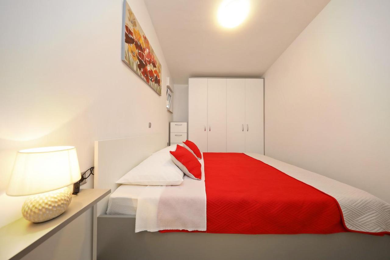 Apartmani Rudi Vir Bagian luar foto